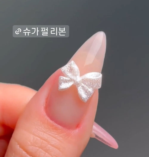 【AURA GLITTER / 受注販売(11月中旬前後納期)】Sugar Pearl Ribbon Parts (1 piece)