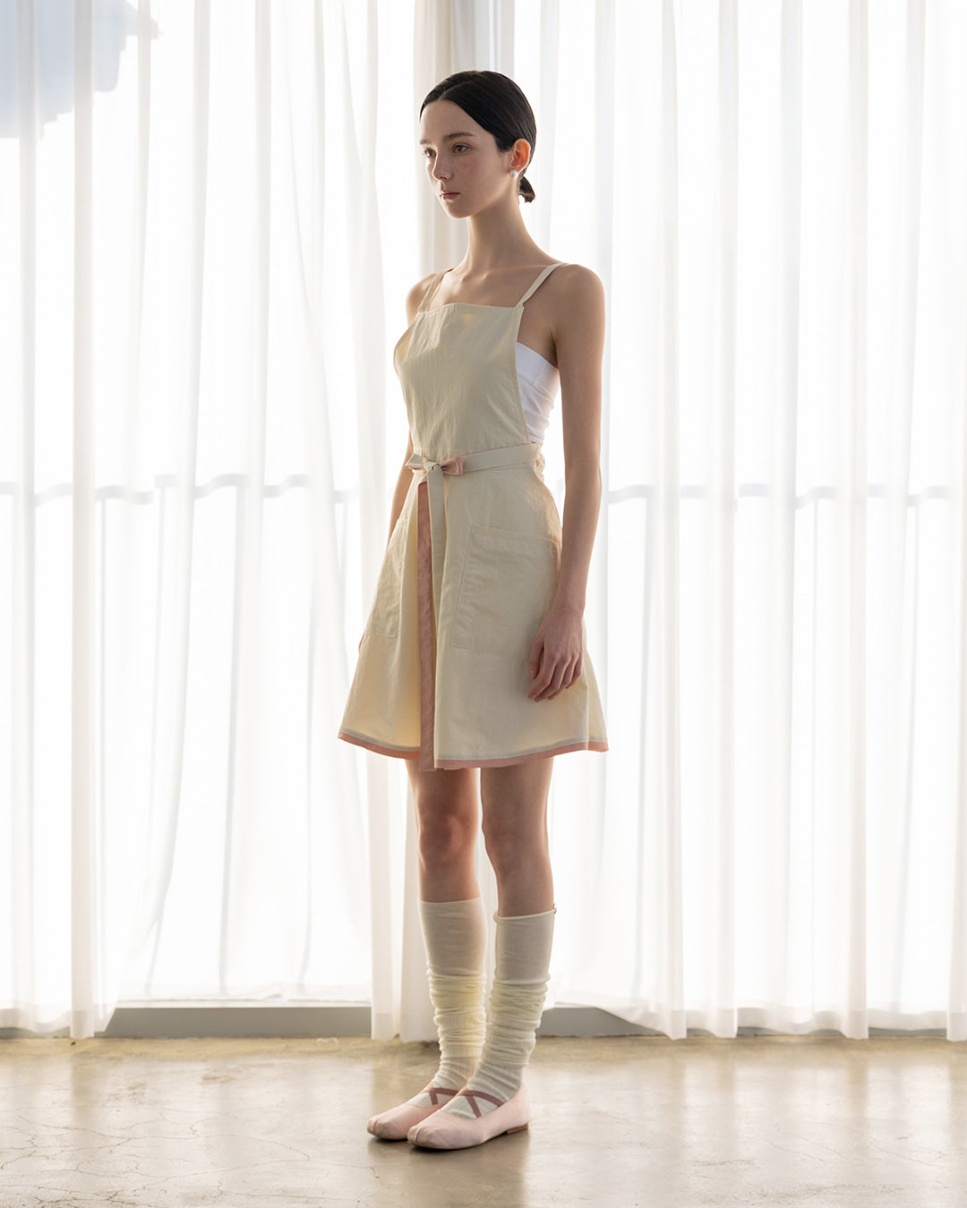 【K.BLANC / 受注販売(6月末前後納期)】キューピッドショートエプロン CUPID SHORT APRON / IVORY [アイボリー]