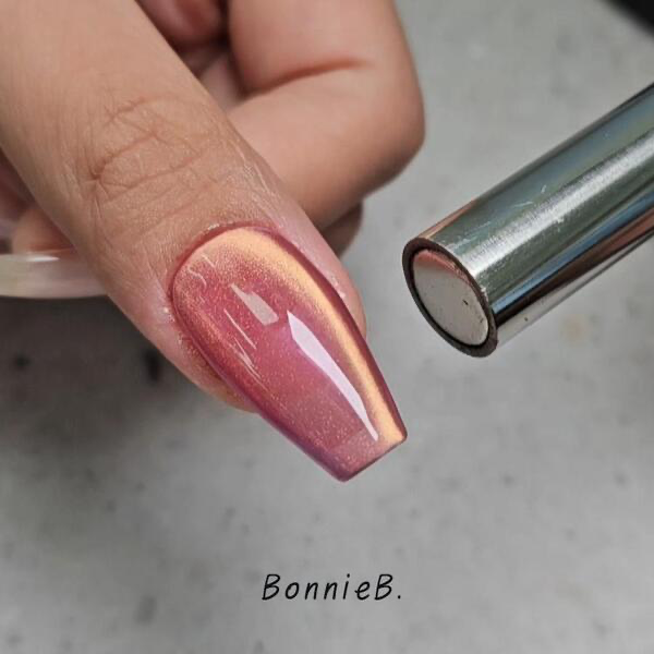 【BonnieB. / 受注販売(8月末前後納期)】Clear Glow Gold Magnetic Powder (2-way) / クリアグロス ゴールドマグネットパウダー