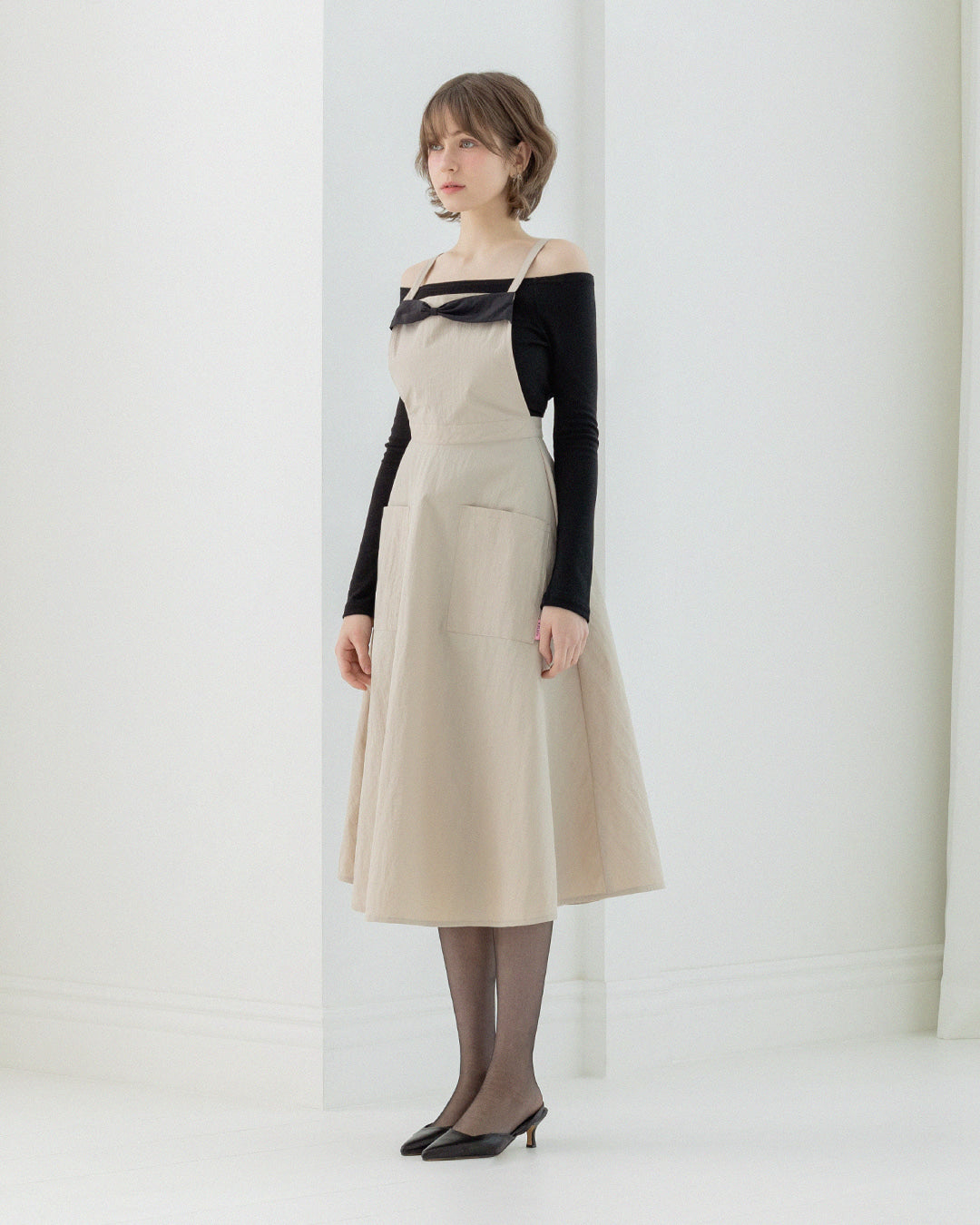 【K.BLANC / 受注販売(6月末前後納期)】リボンフレアワンピース RIBBON FLARE ONEPIECE APRON [クリームベージュ]